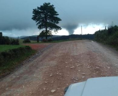 Tornado causa destruição em Campo Alegre