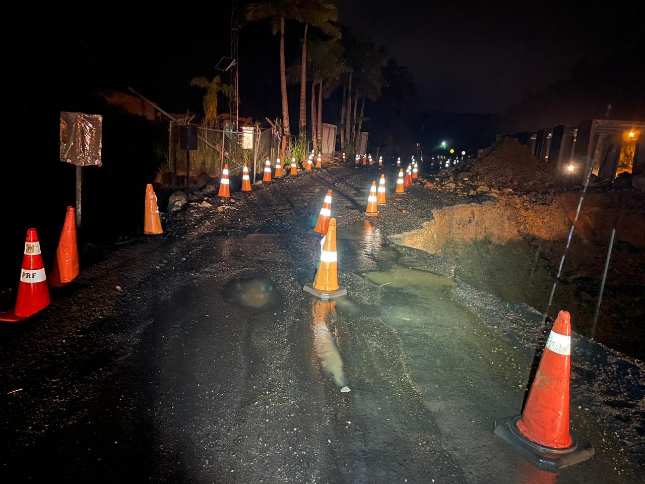 ​Portaria da PRF proíbe o fluxo de veículos pesados em trecho da BR-280 durante o Carnaval