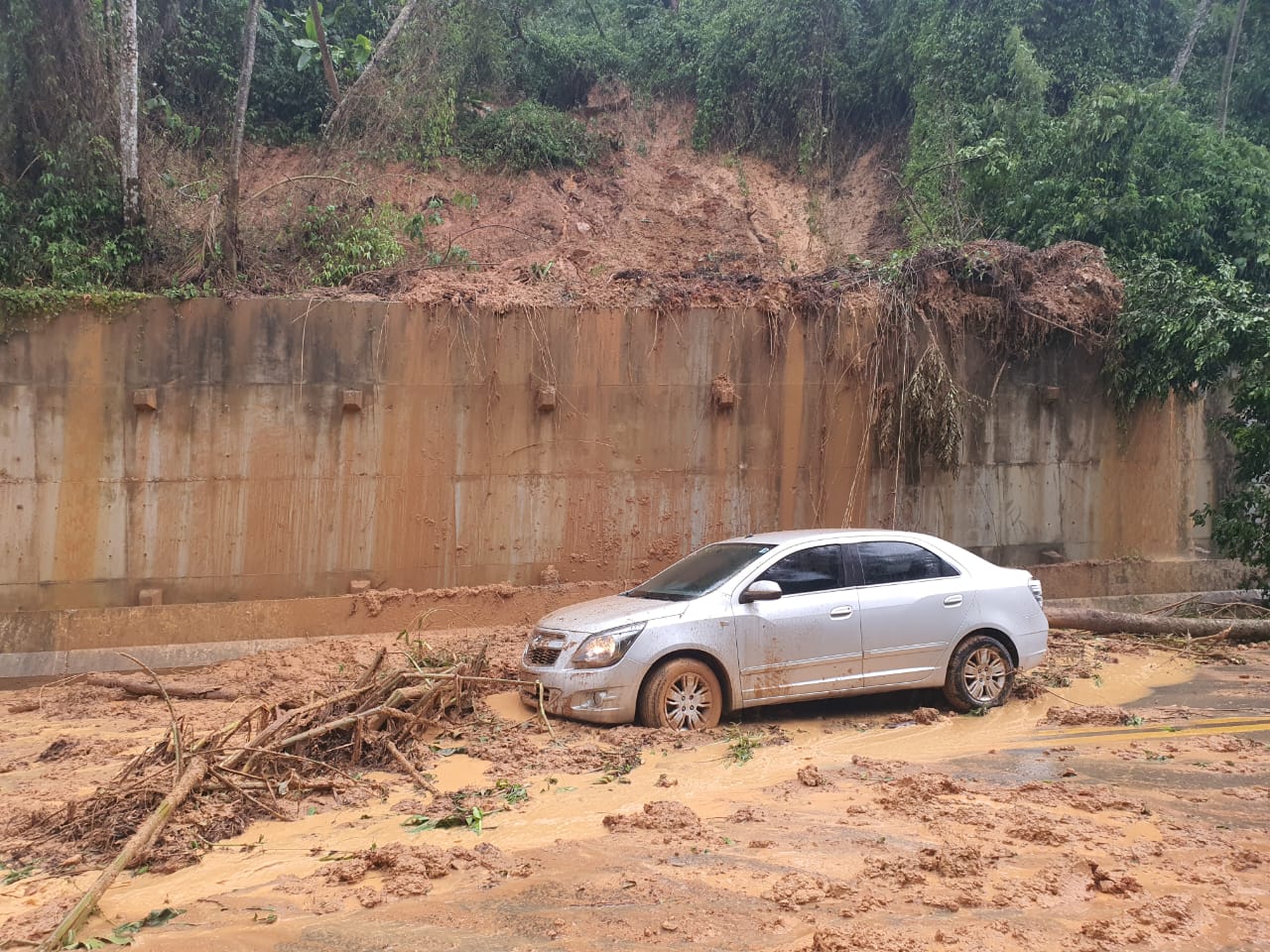 Serra de Corupá volta a ser interditada