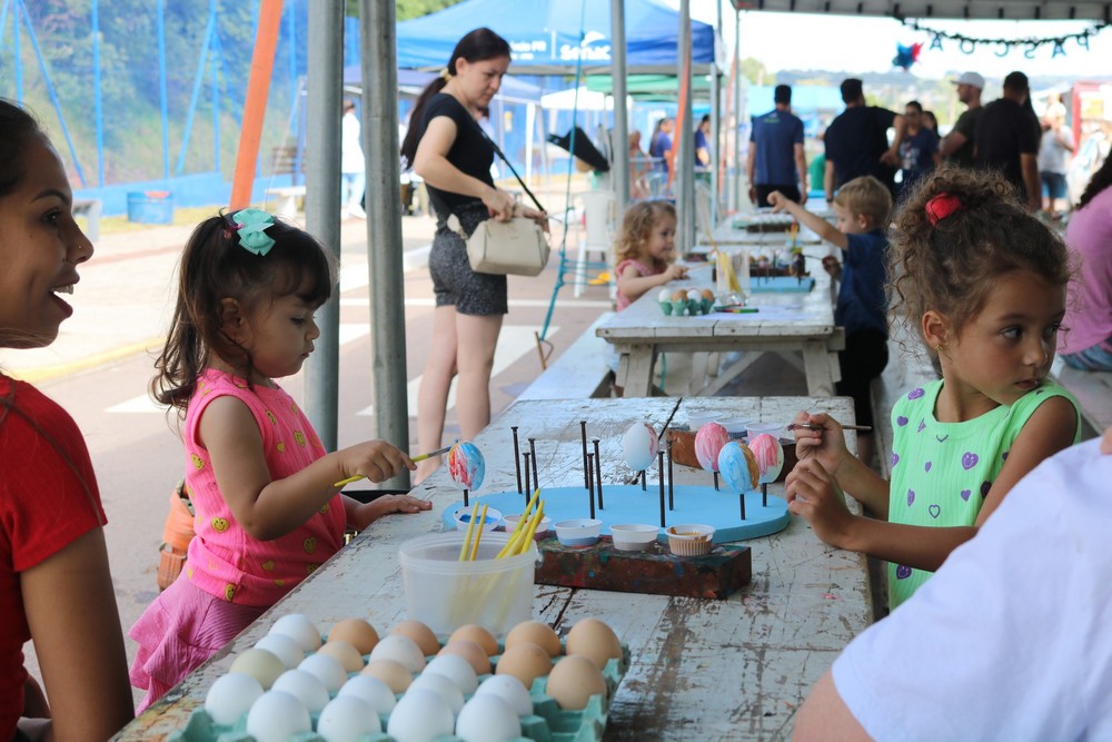 Feira de Páscoa de Rio Negro reuniu um grande público no último domingo