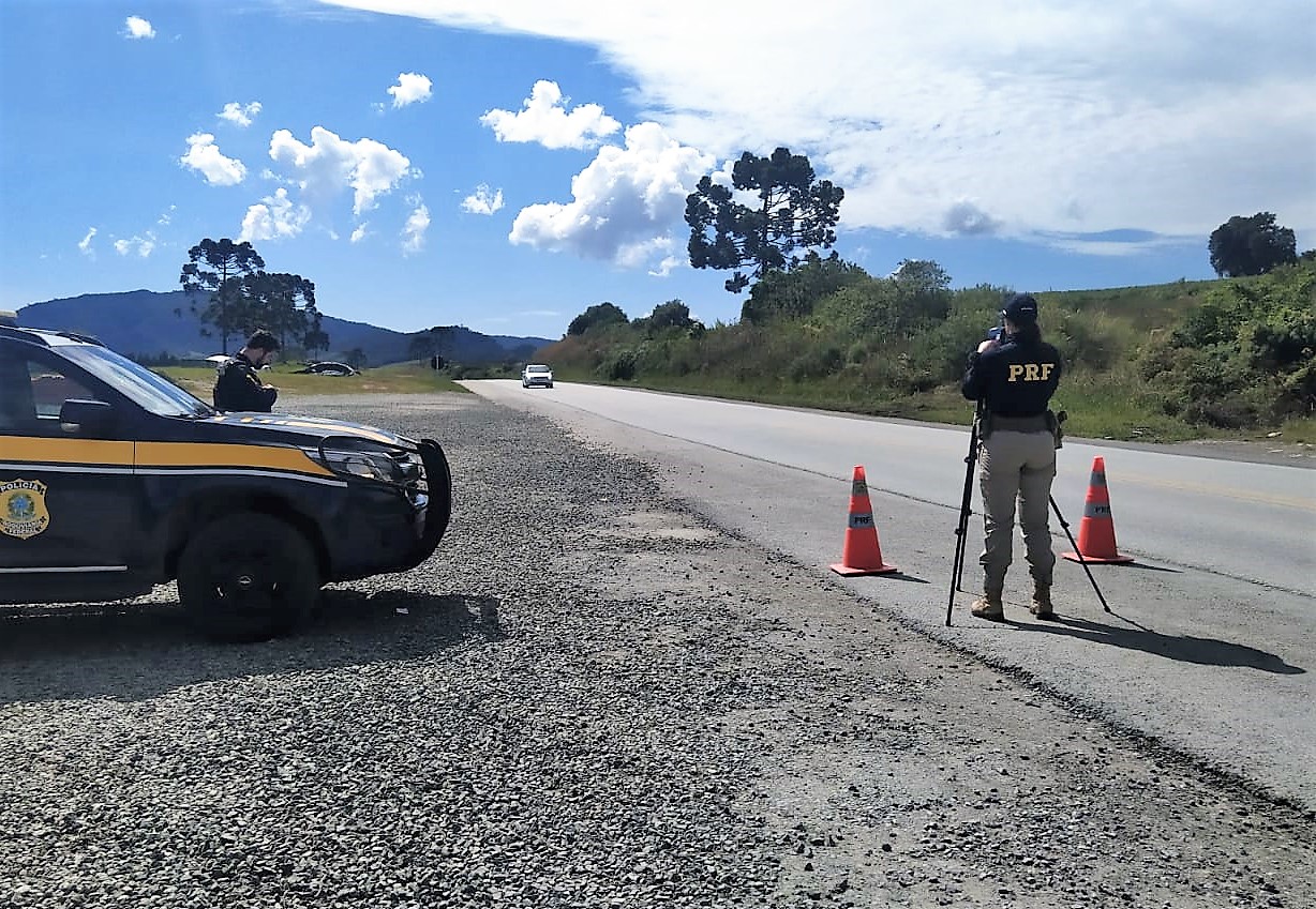 A Polícia Rodoviária Federal inicia Operação Tiradentes 2023