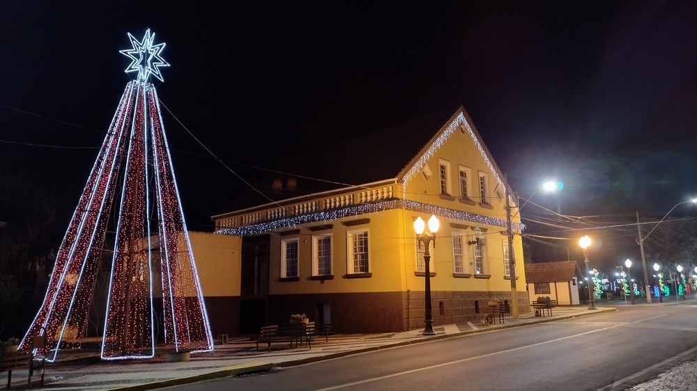 CDL divulga horários de Natal para o comércio de Riomafra